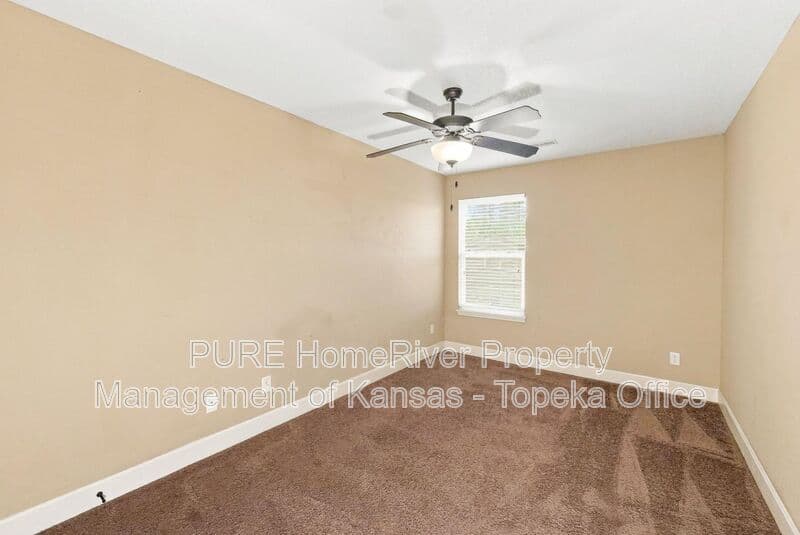 Kansas City House: 9426 N Lenox Ave