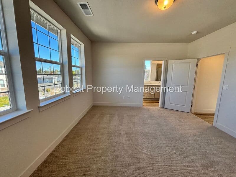 Carson City House: 1383 Vine Gate Rd
