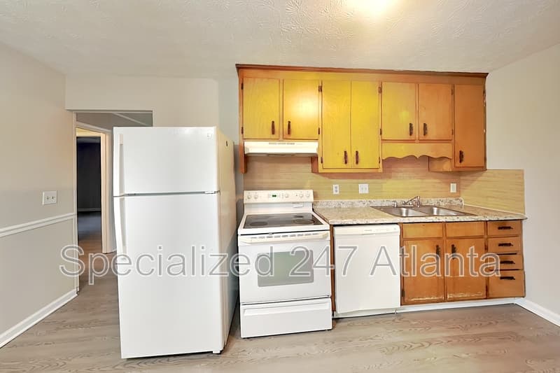 Cartersville House: 17 Fieldstone Ct NW