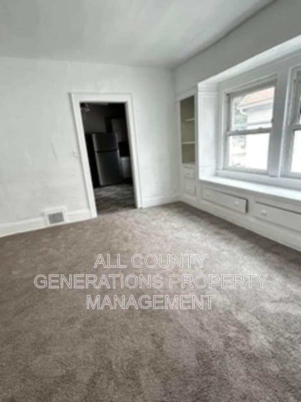 Cleveland Condo: 11909 Continental Ave