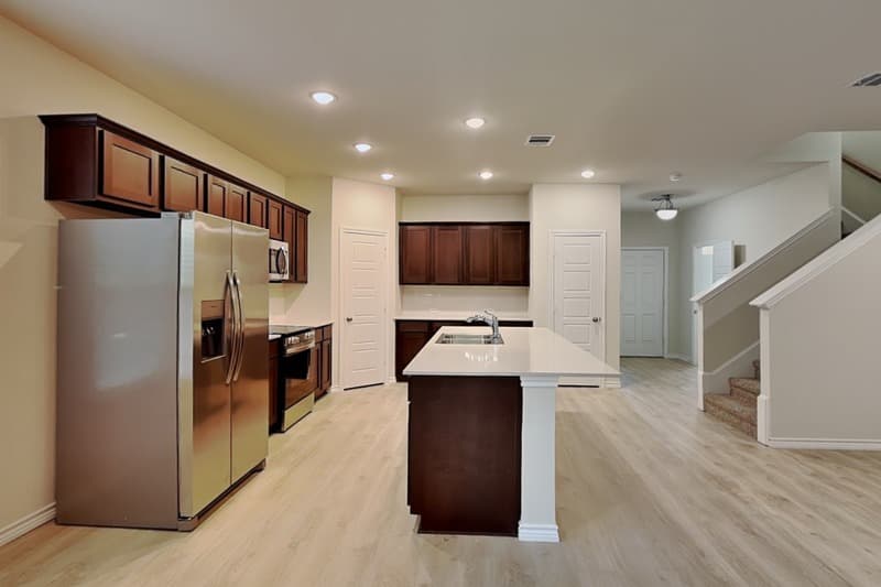 Denton Condo: 503 S Mockingbird Ln