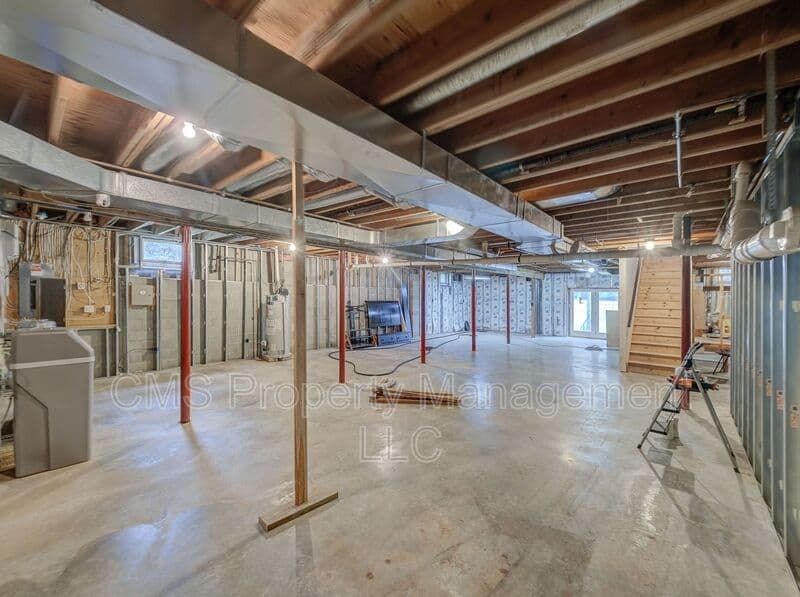 Morganville House: 17 Bauers Ln
