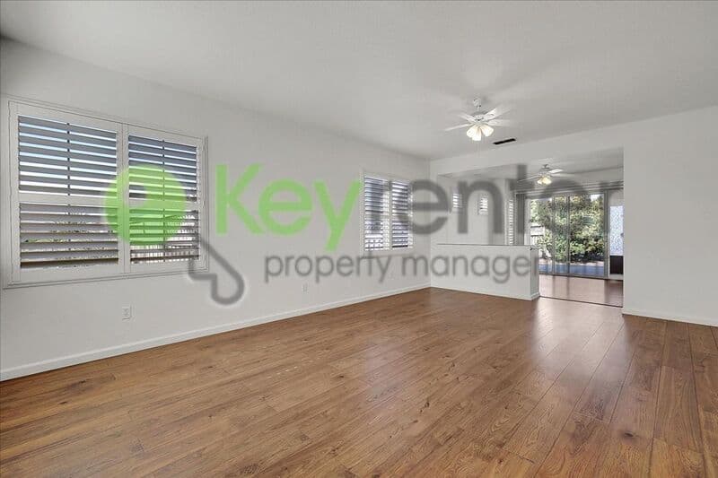Lincoln House: 2532 Woodacre Lane