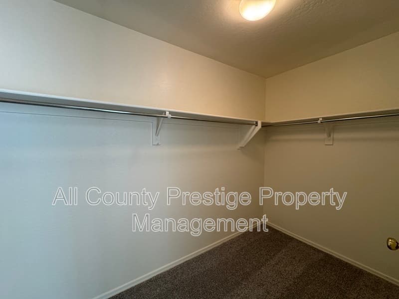 Laveen House: 6859 W Darrel Road