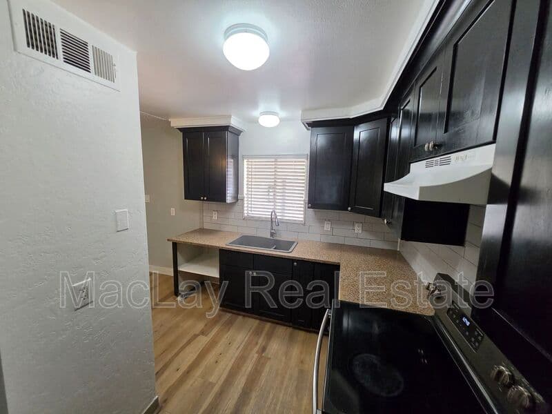 Phoenix House: 4112 N. 105th Lane