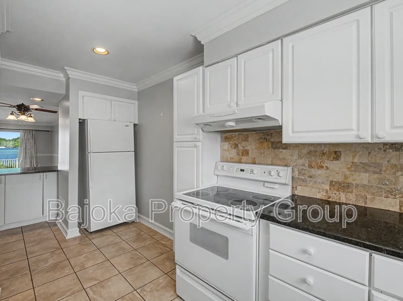 Bloomfield Hills Condo: 1974 Klingensmith Road