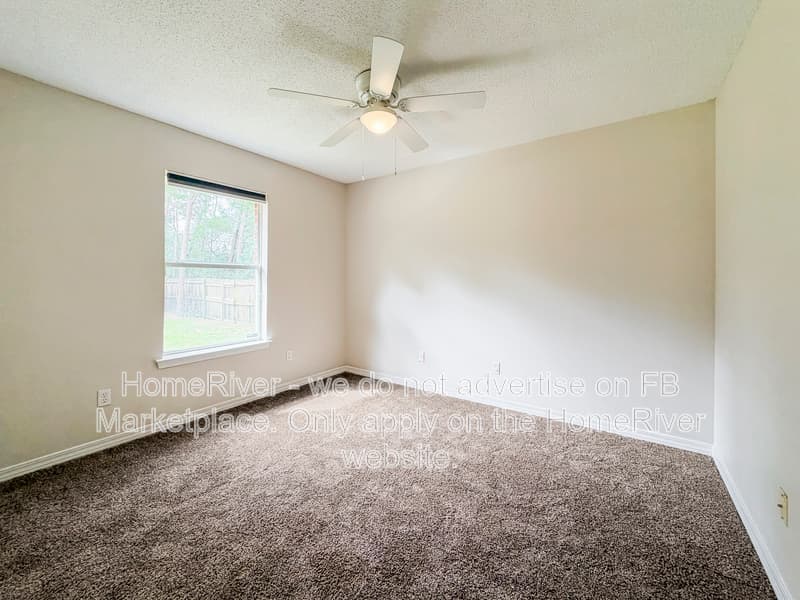 Navarre House: 6609 Codell St