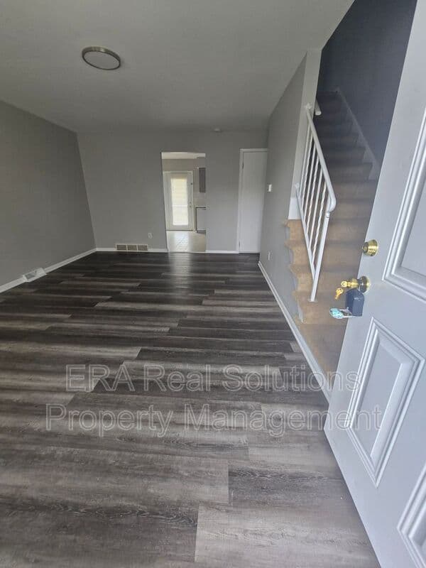 Columbus Condo: 852 S Roys Ave