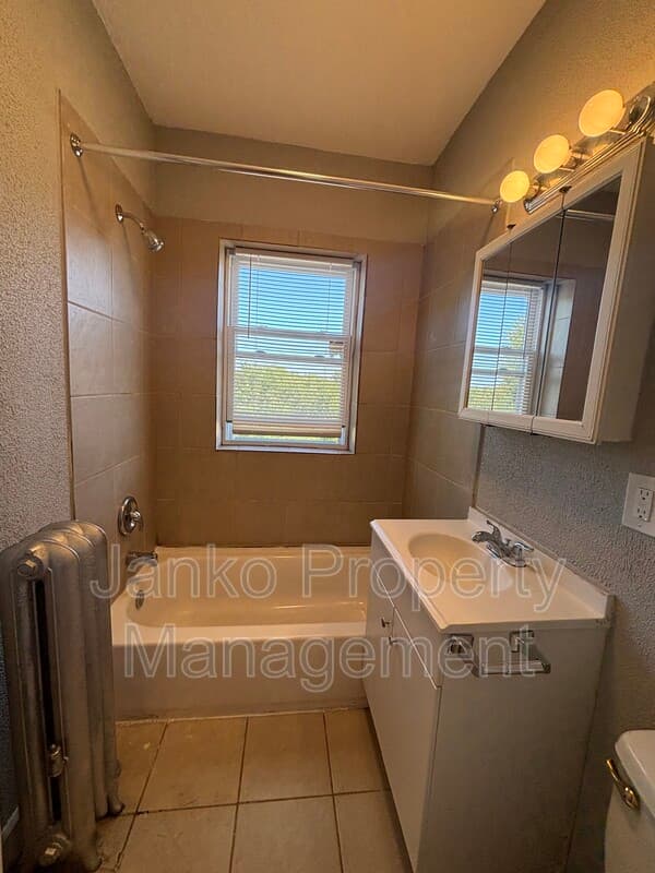 Chicago Condo: 9453 S Loomis St
