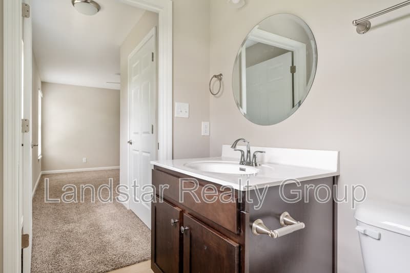 Louisville Condo: 7312 Tiger Way