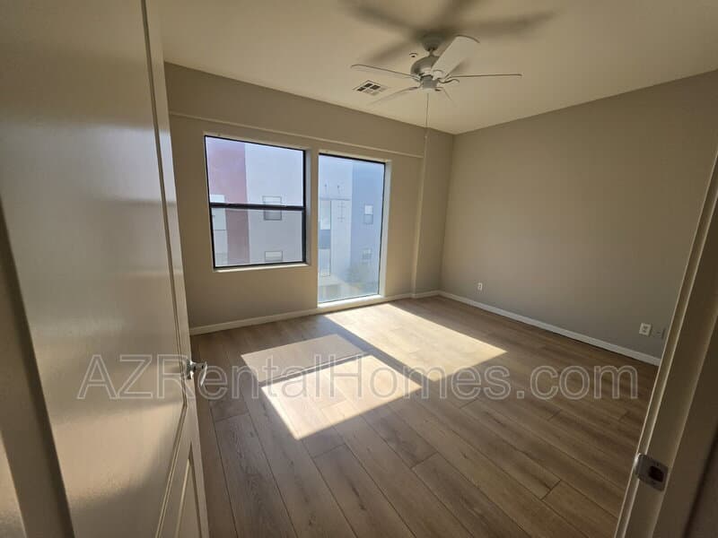 Phoenix Townhome: 4718 E Culver St
