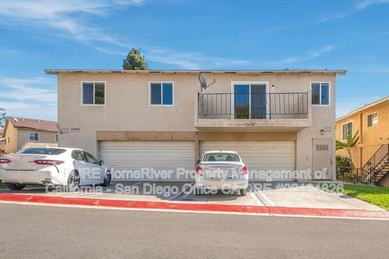 San Diego House: 6554 Pinecone Ln
