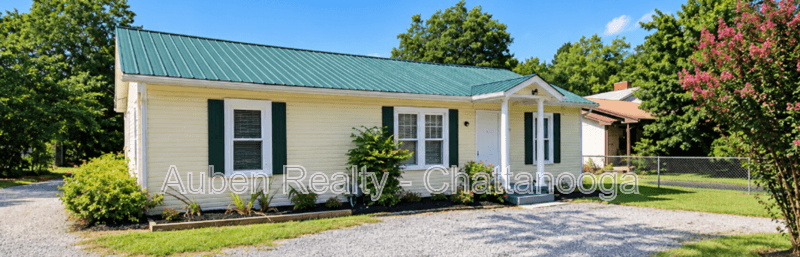 Rossville House: 304 James Street