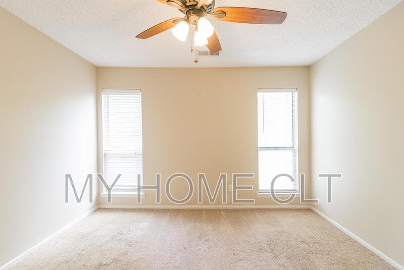 Charlotte Condo: 2516 Cranbrook Lane #11
