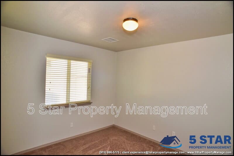 Socorro House: 703 Lt Joe Magellanes Road !!