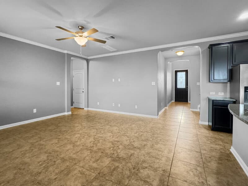 San Antonio House: 11307 Decidedly