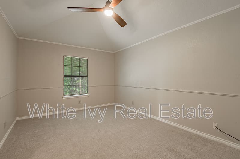Huntsville House: 610 Normal Park Dr