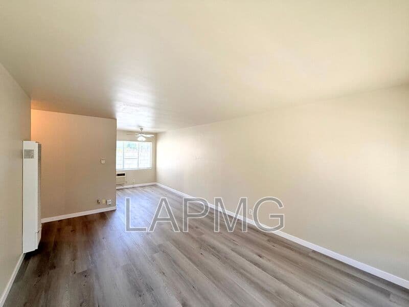 Burbank House: 318 N. Seventh St.