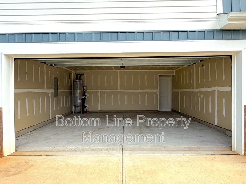 Catawba House: 5336 Small Street