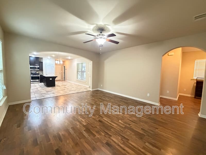 Baton Rouge House: 1415 Granby Dr