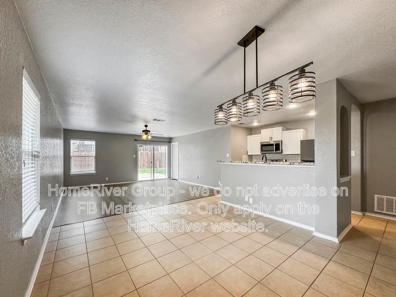 San Antonio House: 11314 Estufa Cyn