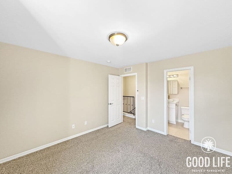 San Diego Townhome: 5252 Balboa Arms Drive