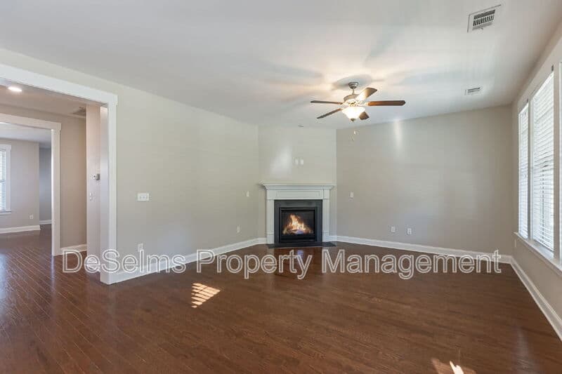 Thompson's Station House: 2792 Americus Drive