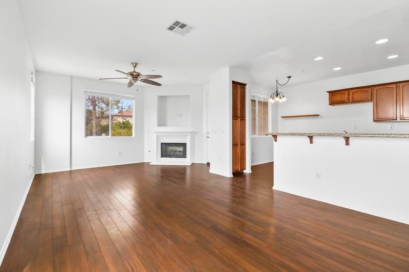 Oceanside Condo: 308 Island Way 1