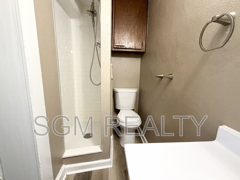 Waterloo Condo: 316 W Mill St