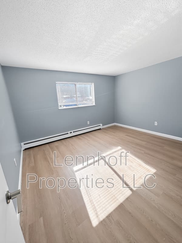 Lowell Condo: 861 - 871 Middlesex Street - 861-7