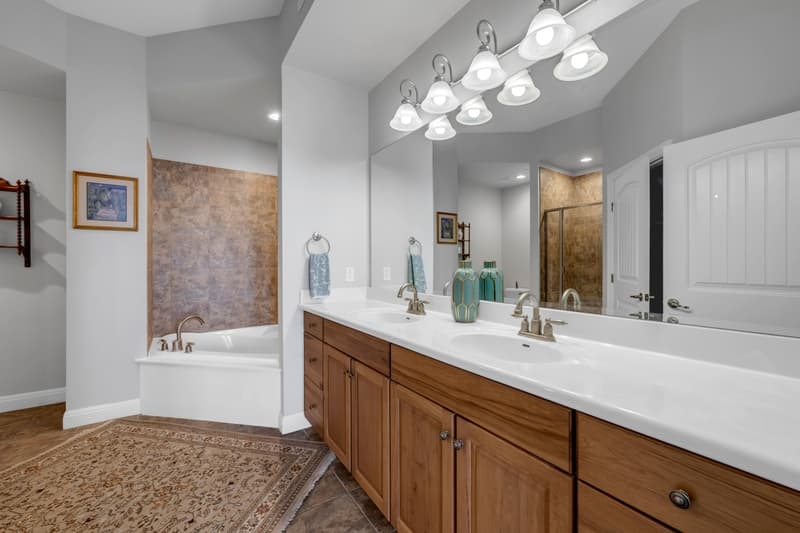 Horseshoe Bay Condo: 101 West Bank
