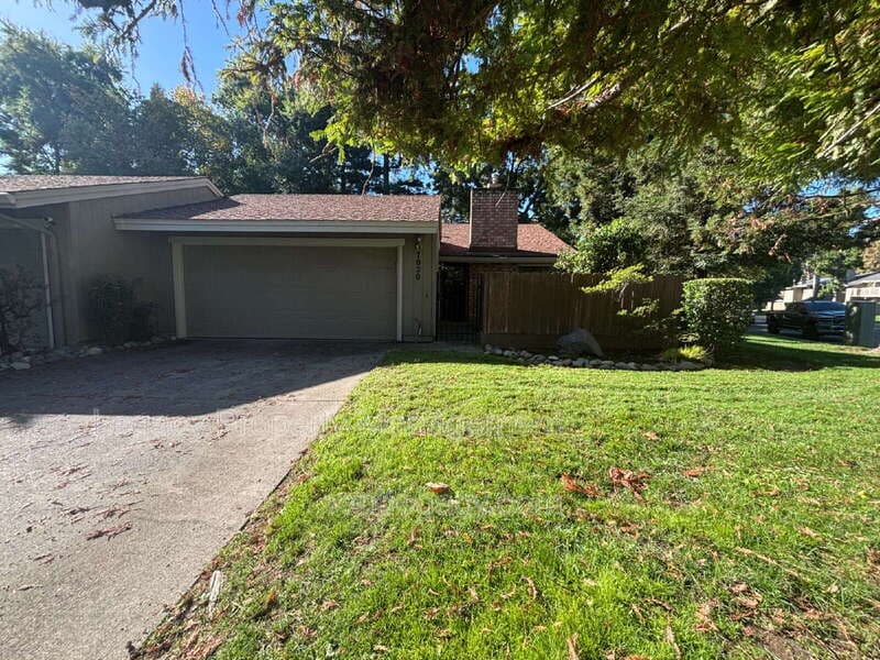 Citrus Heights House: 7020 La Costa Lane