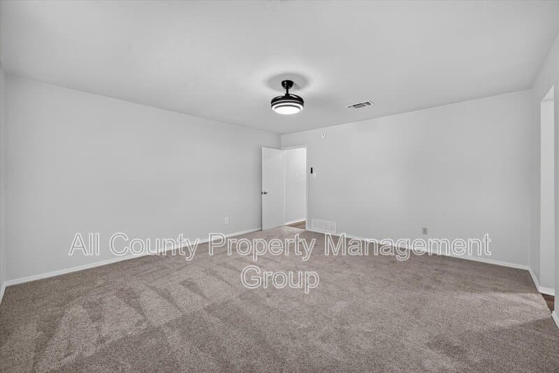 North Richland Hills House: 7217 Timberlane Drive
