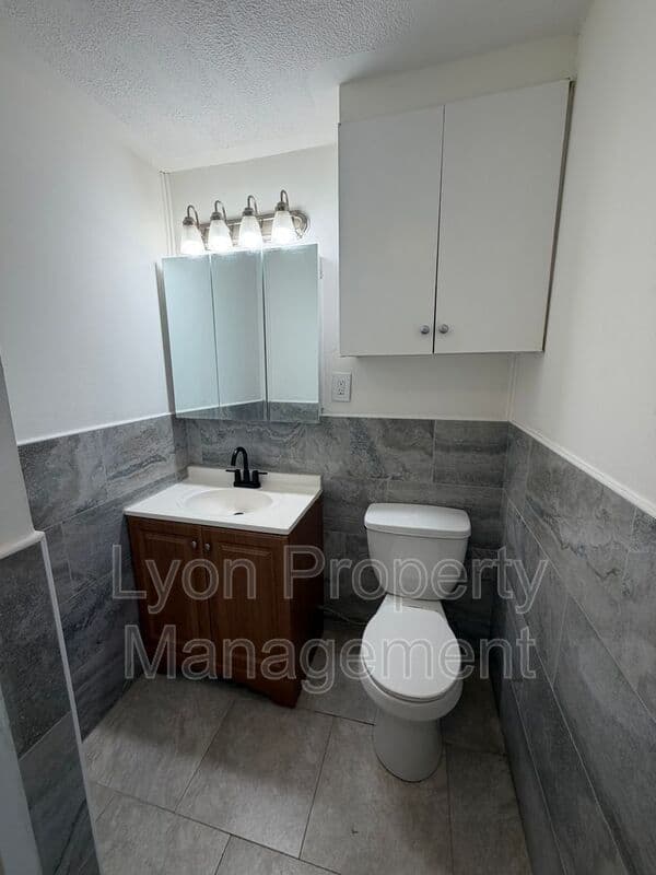 Canton Condo: 83 Bolivar St