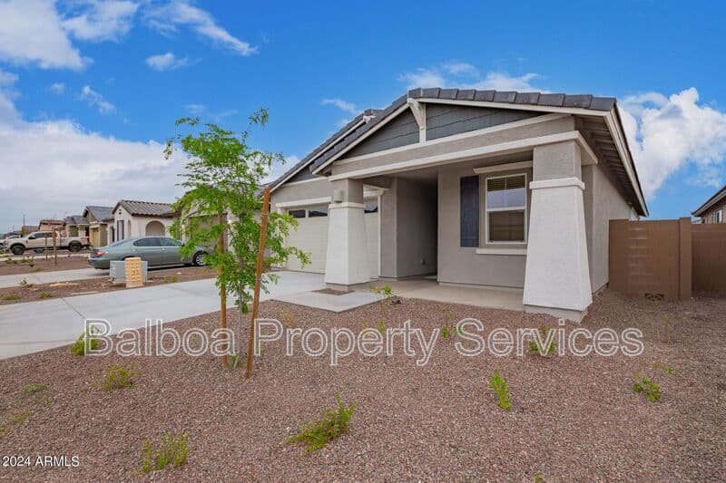 San Tan Valley House: 3063 E Hayfield Way