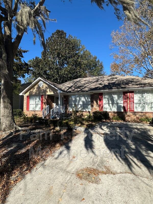 Savannah House: 110 Bobstay Ct