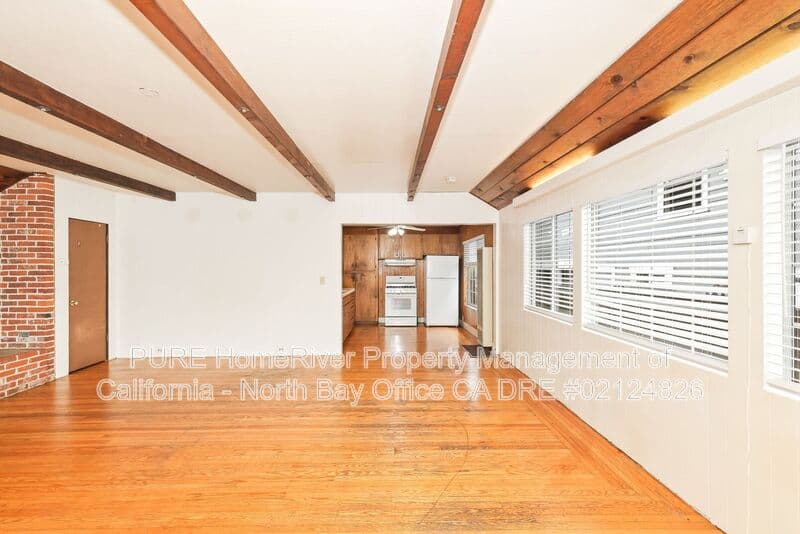 Santa Rosa House: 420 Carrillo Street