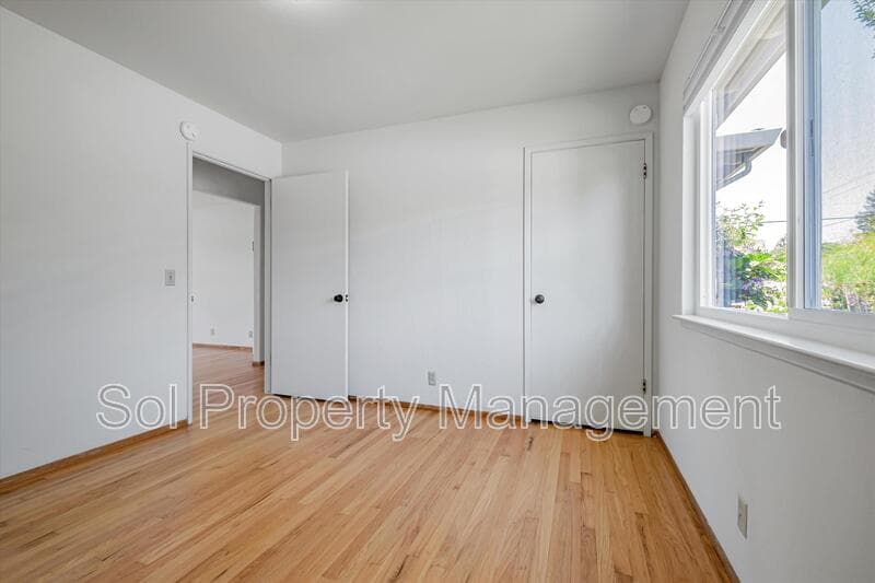 Santa Cruz Condo: 515 Cayuga Street