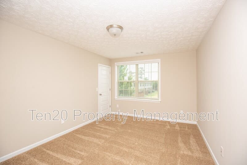 Columbus House: 6061 Townes Way