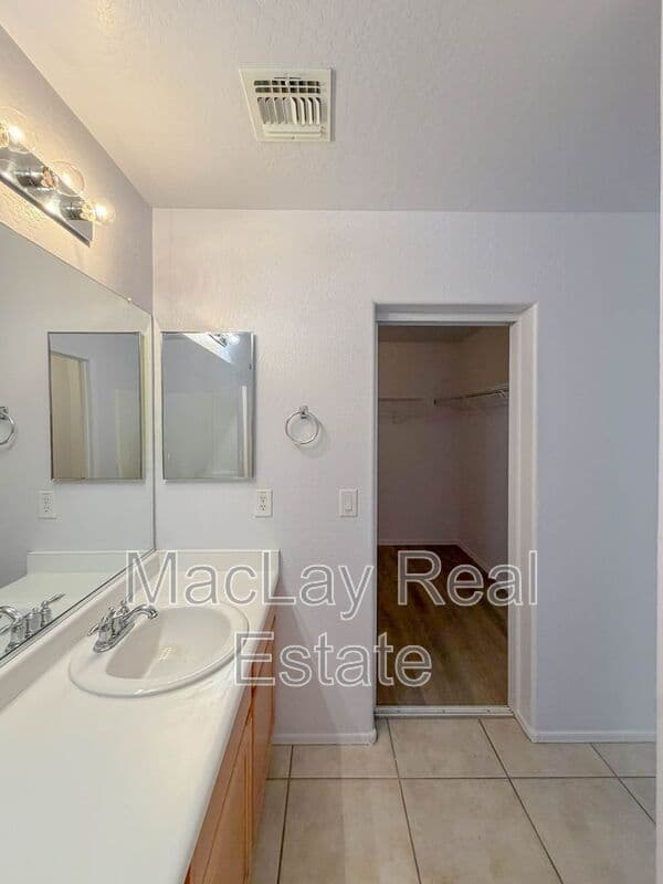Phoenix House: 5216 W Albeniz Pl