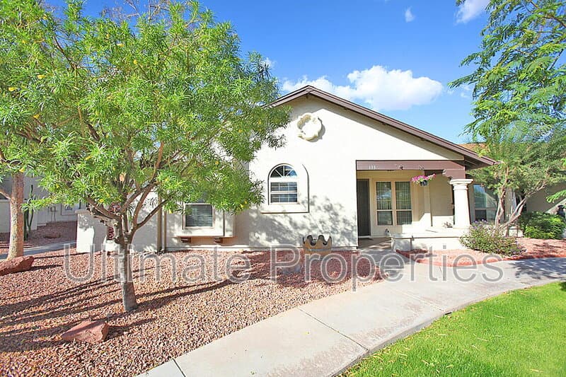 Peoria House: 8140 N 107th Ave