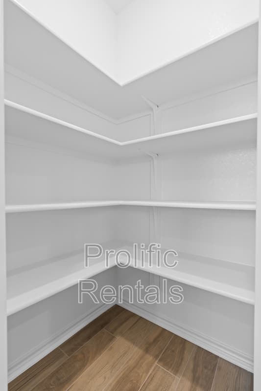 Killeen House: 507 Tooter Street