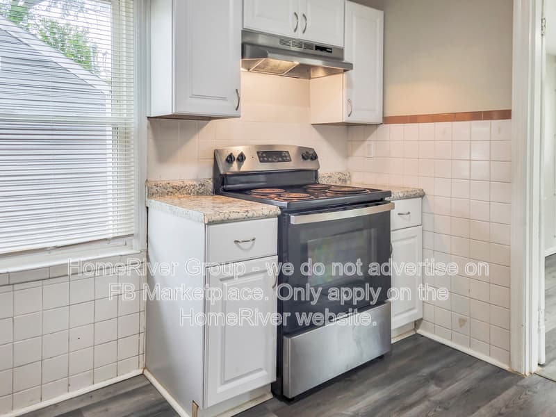 Saint Louis House: 8014 Patterson Dr