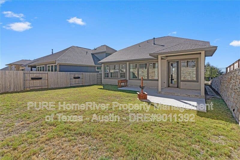 Georgetown House: 336 Berkeley Pl