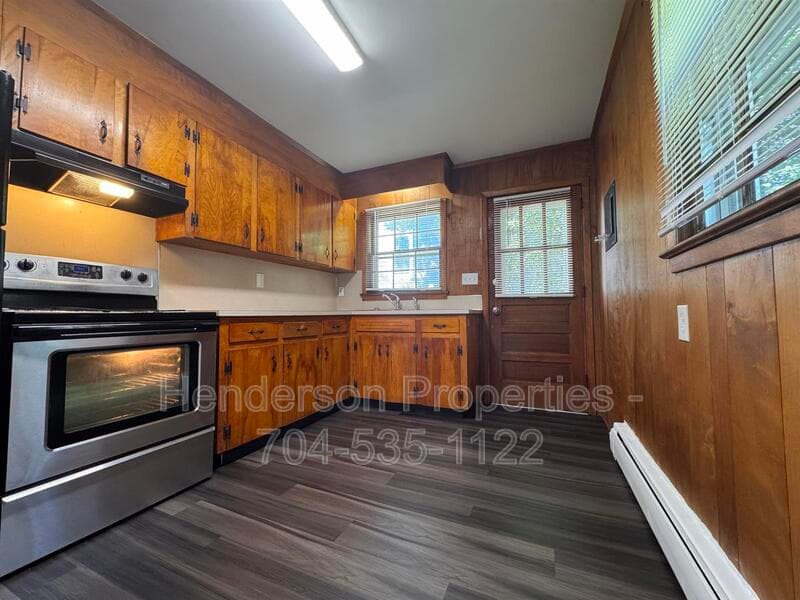 Statesville Condo: 642 E. Broad Street