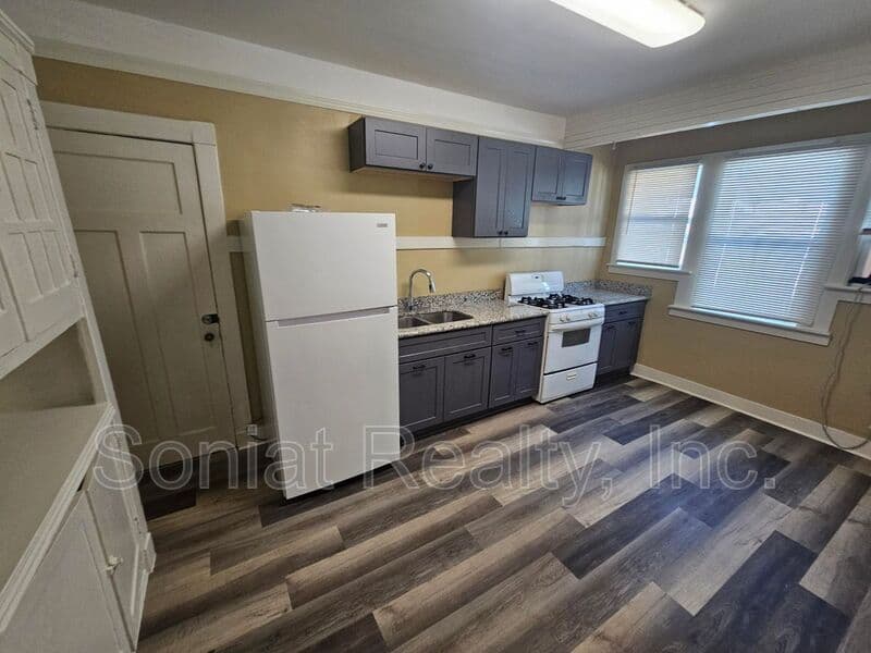 New Orleans Condo: 5324 Prytania Street
