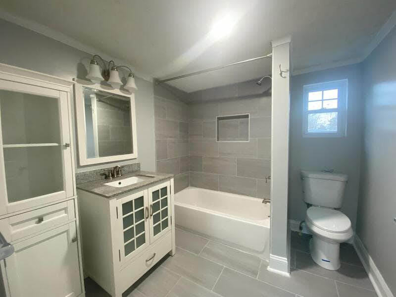 Halethorpe Condo: 2905 Charleston Avenue - 2