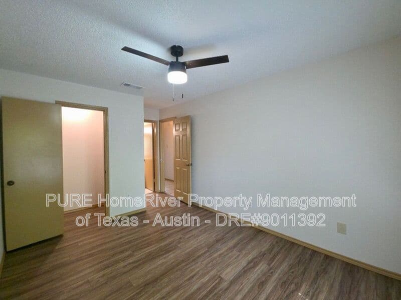 Round Rock Condo: 1015 Woodlief Trl