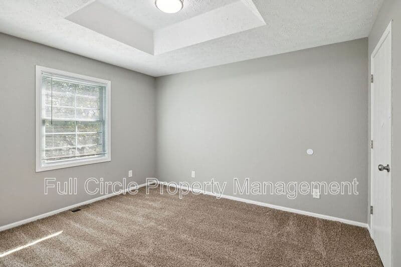 Lincoln House: 2720 N 1st St