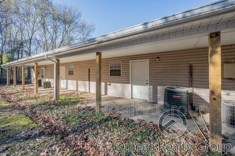 Mc Calla Condo: 484 Grey Hill Rd